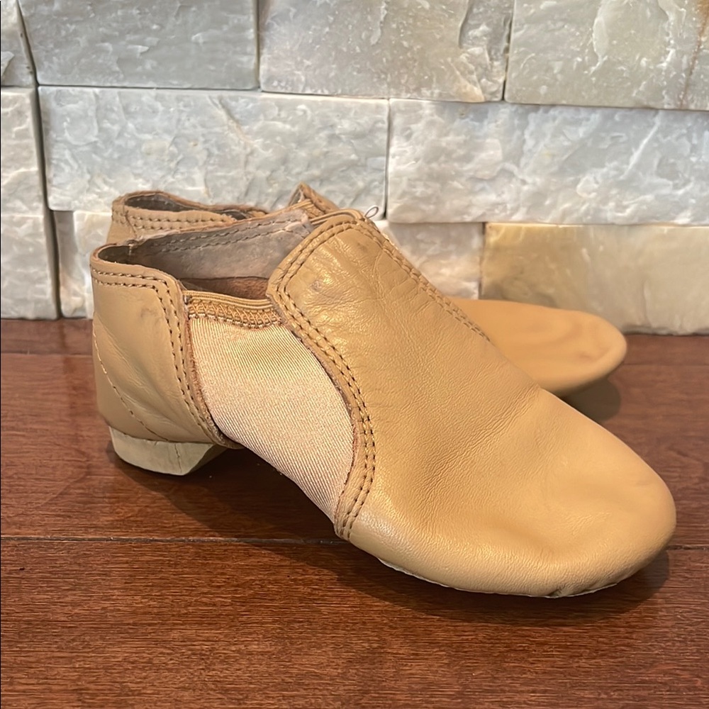 Tan Leather Kid’s Jazz Shoes